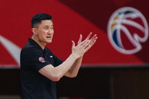 微博爆料杜锋经纪人视频,揭秘篮球巨星背后的故事与争议